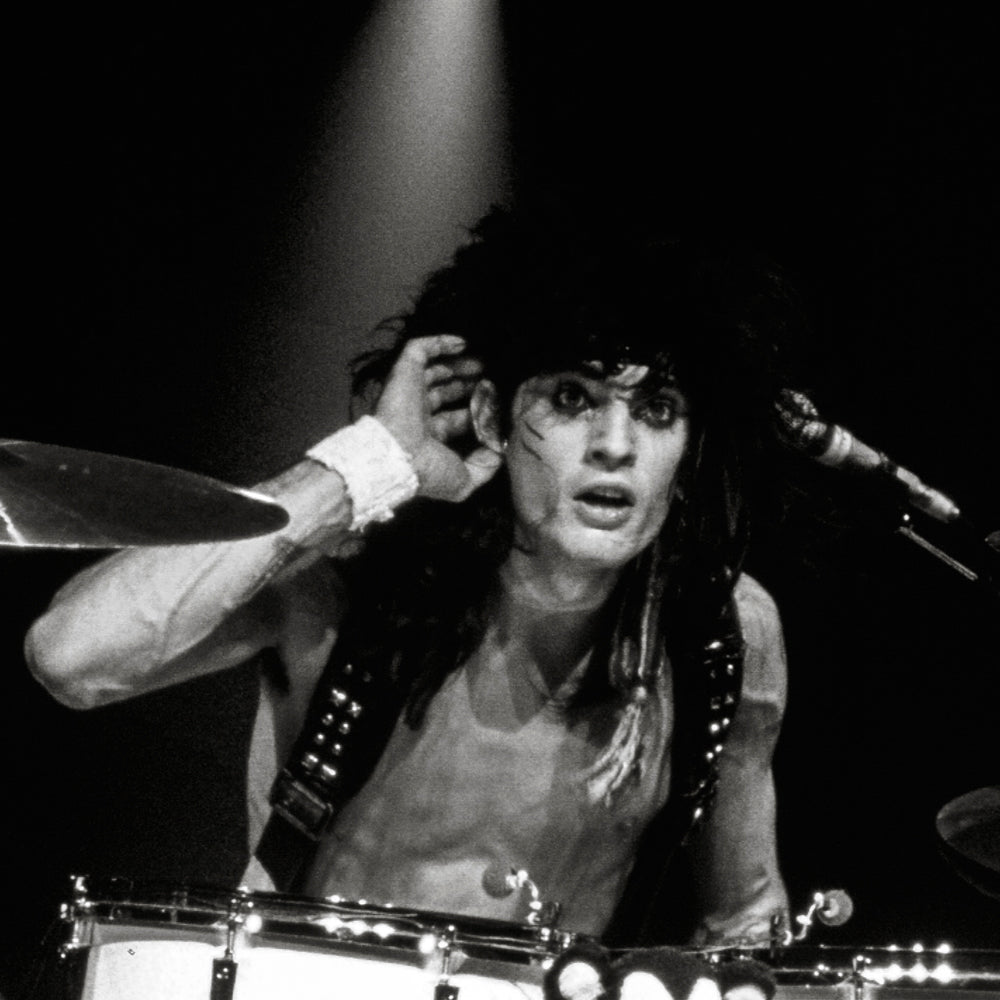 Tommy Lee (Mötley Crüe) Paris 1986